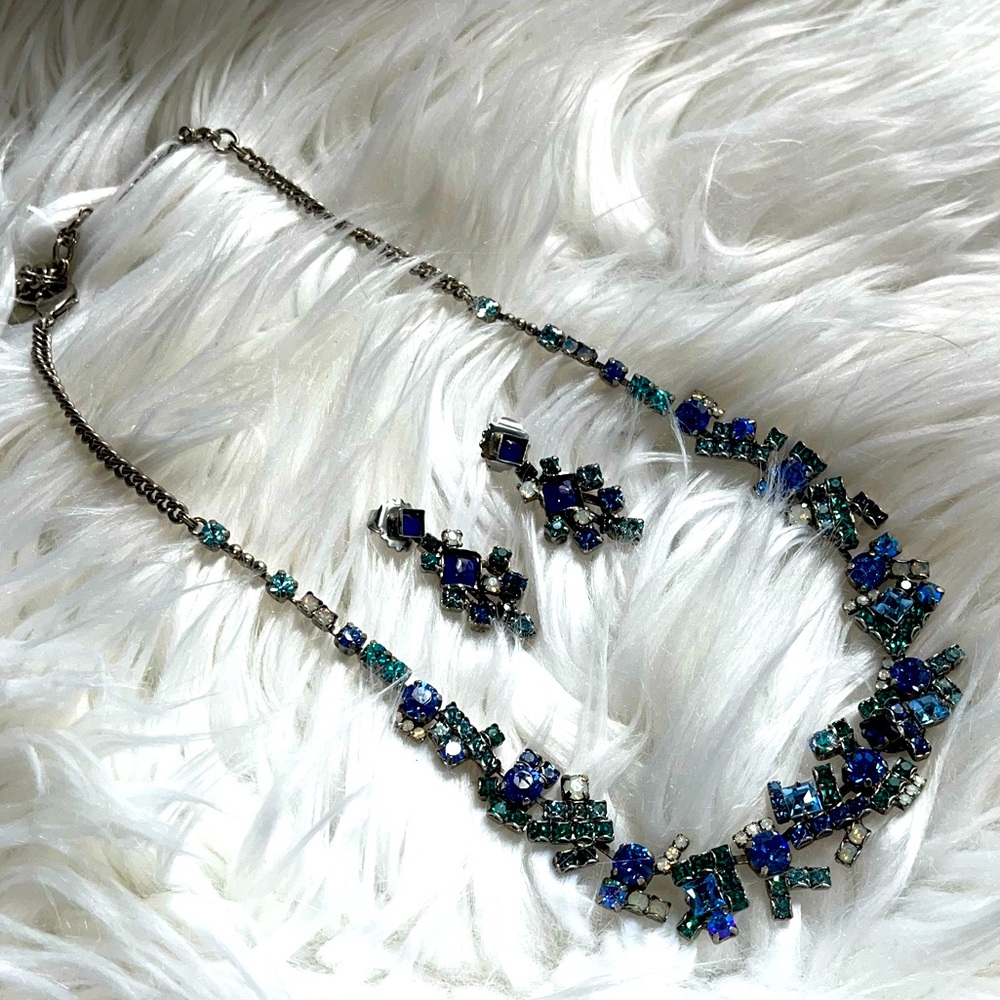SOLD Vibrant Blue Sorrelli Set
